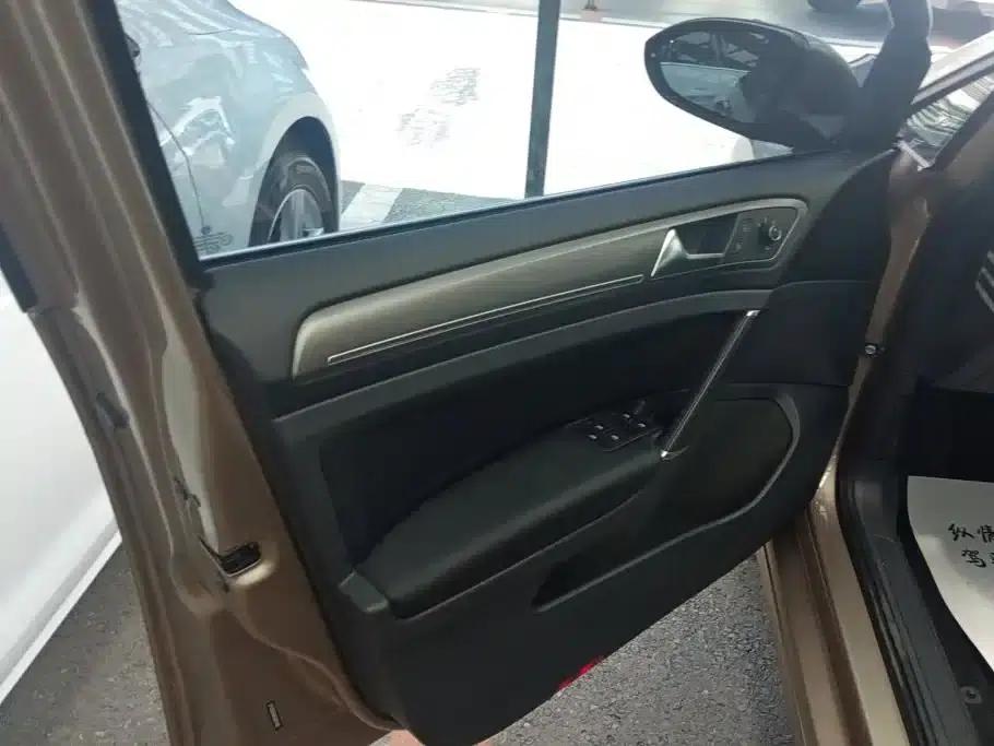 2016 Golf 1.6L Automatic Comfort — миниатюра 7