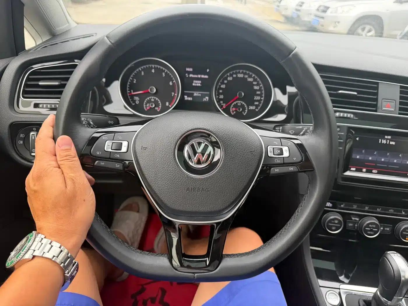 2014 Golf 1.4TSI Automatic Flagship — миниатюра 14