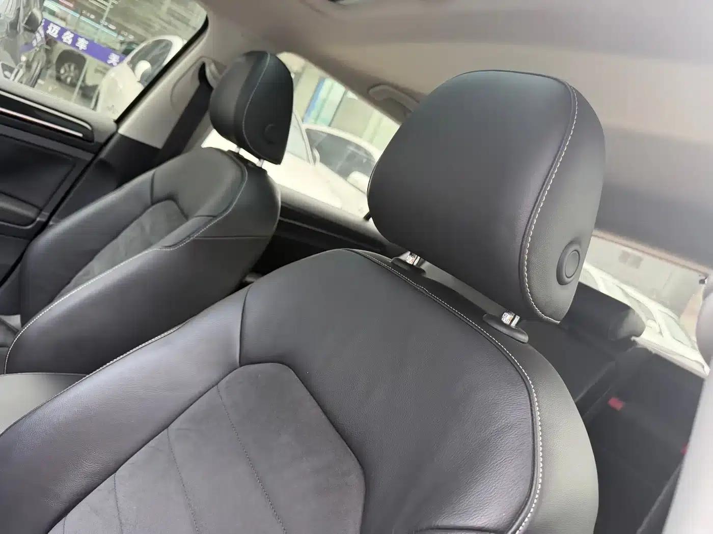 2014 Golf 1.4TSI Automatic Flagship — миниатюра 24
