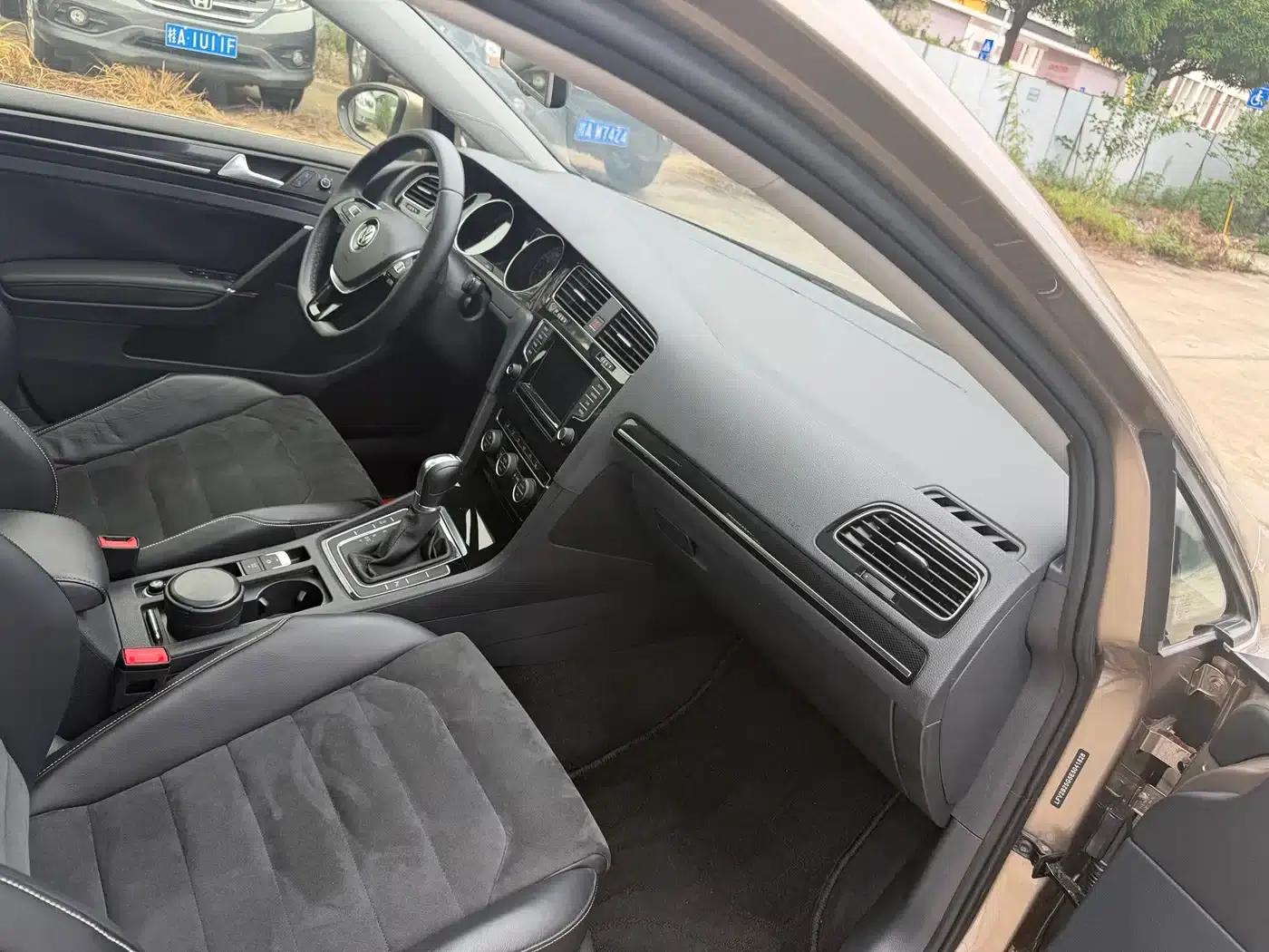 2014 Golf 1.4TSI Automatic Flagship — миниатюра 8