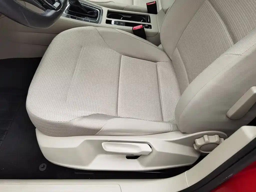2014 Golf 1.6L Automatic Comfort — миниатюра 20