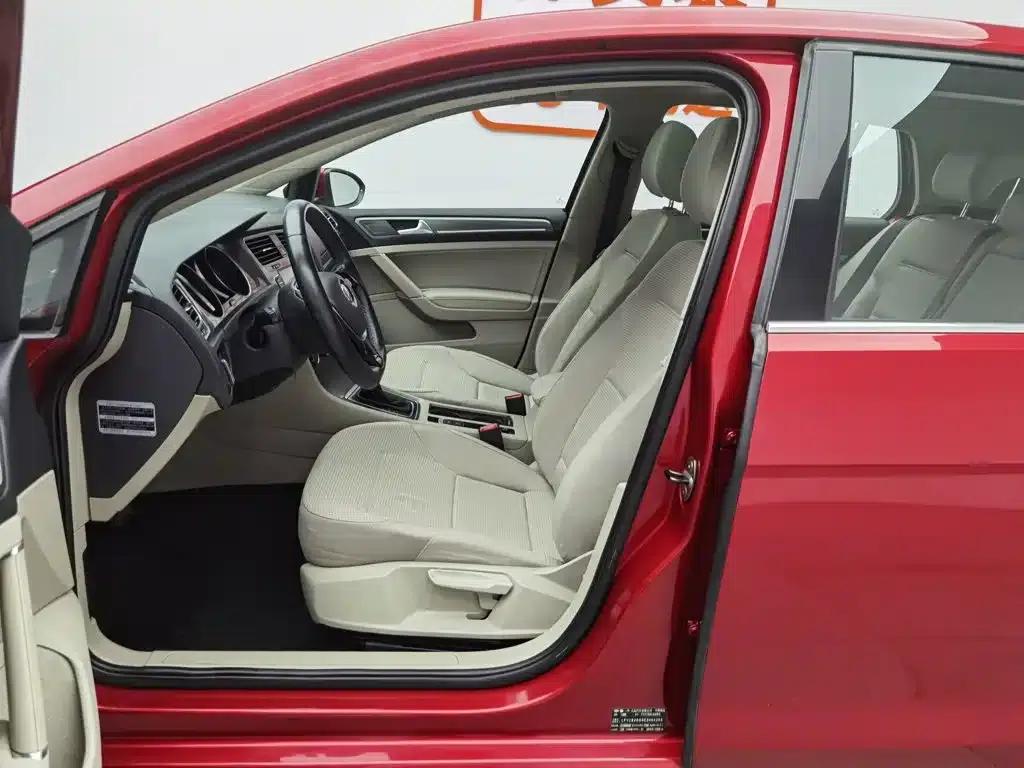 2014 Golf 1.6L Automatic Comfort — миниатюра 10