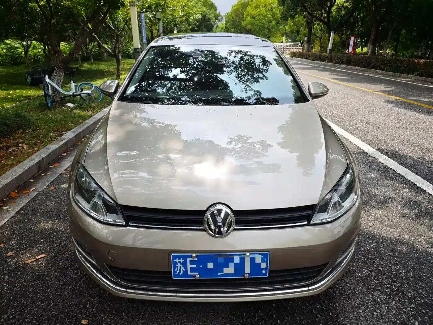 2016 Golf 1.6L Automatic Comfort — миниатюра 1