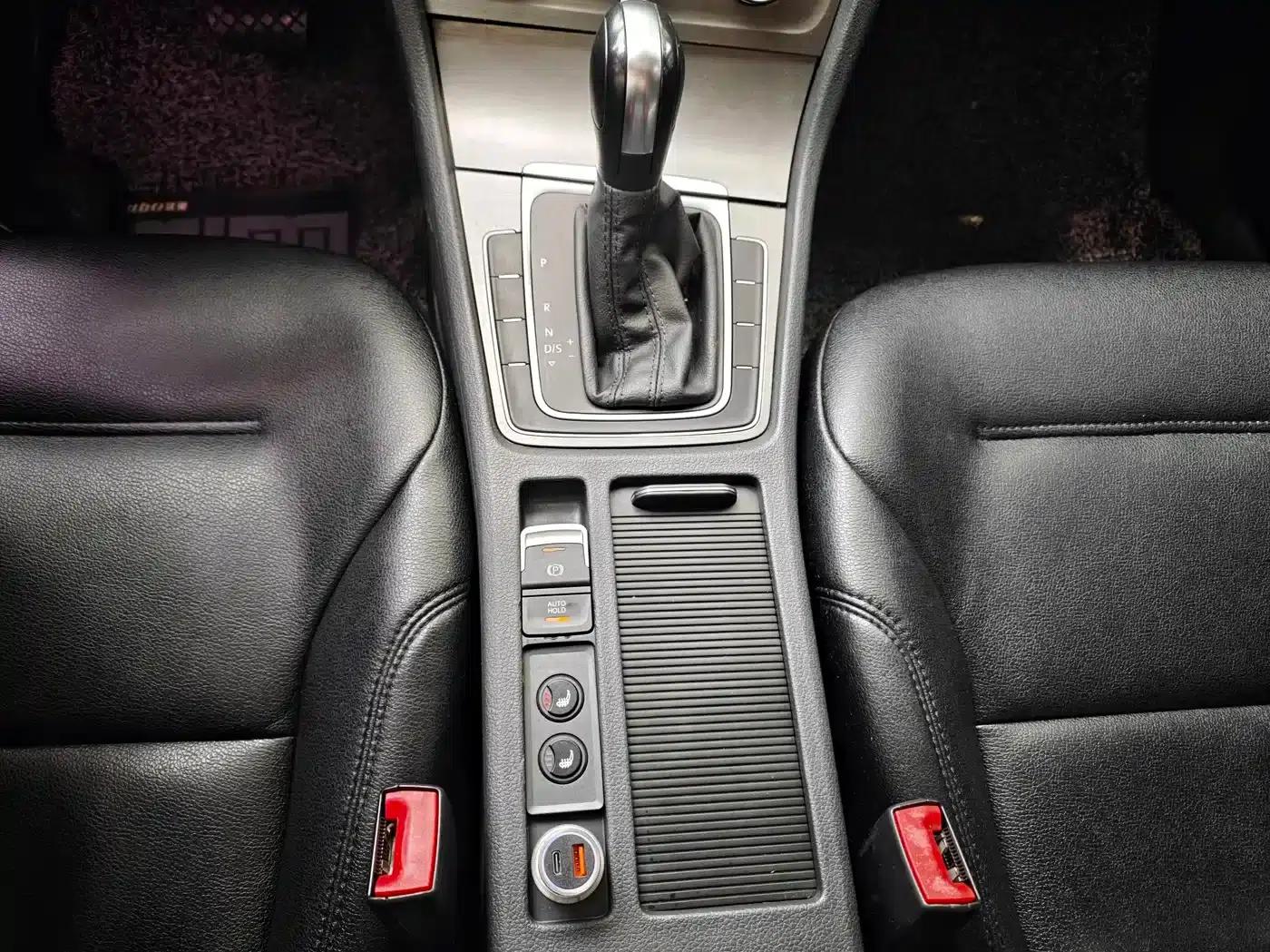 2016 Golf 1.6L Automatic Comfort — миниатюра 13
