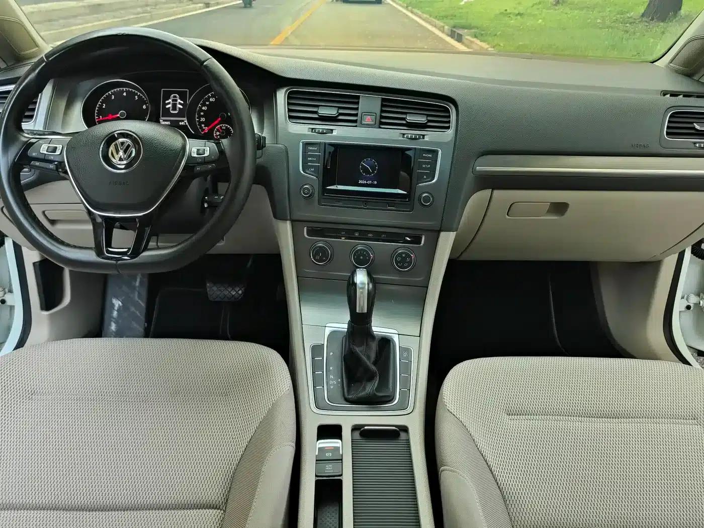 2014 Golf 1.4TSI Automatic Comfort — миниатюра 2