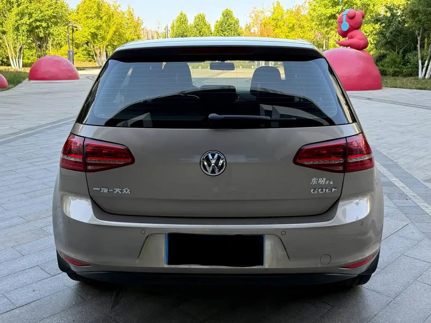 2015 Golf 1.6L Automatic Comfort — миниатюра 5