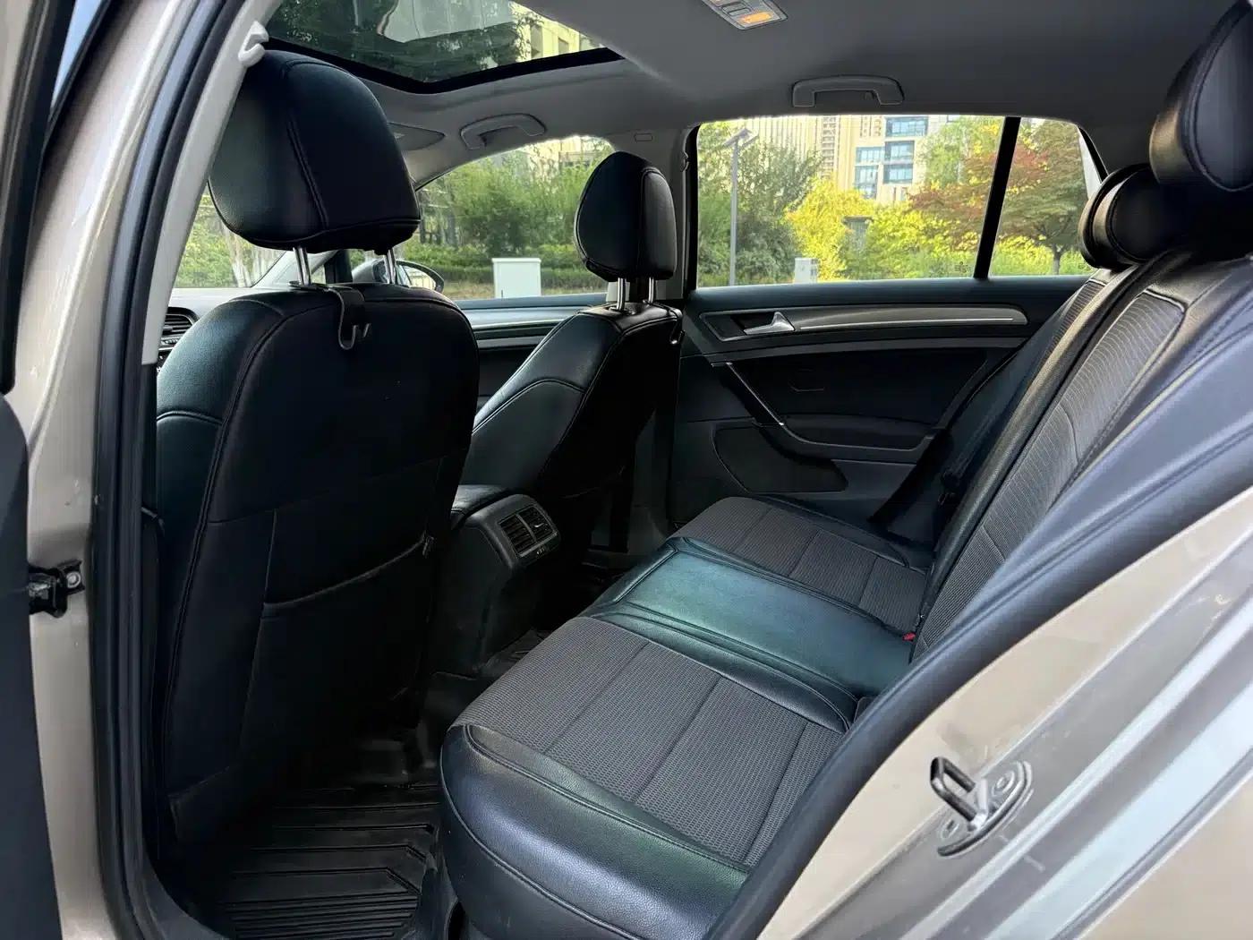 2015 Golf 1.6L Automatic Comfort — миниатюра 7