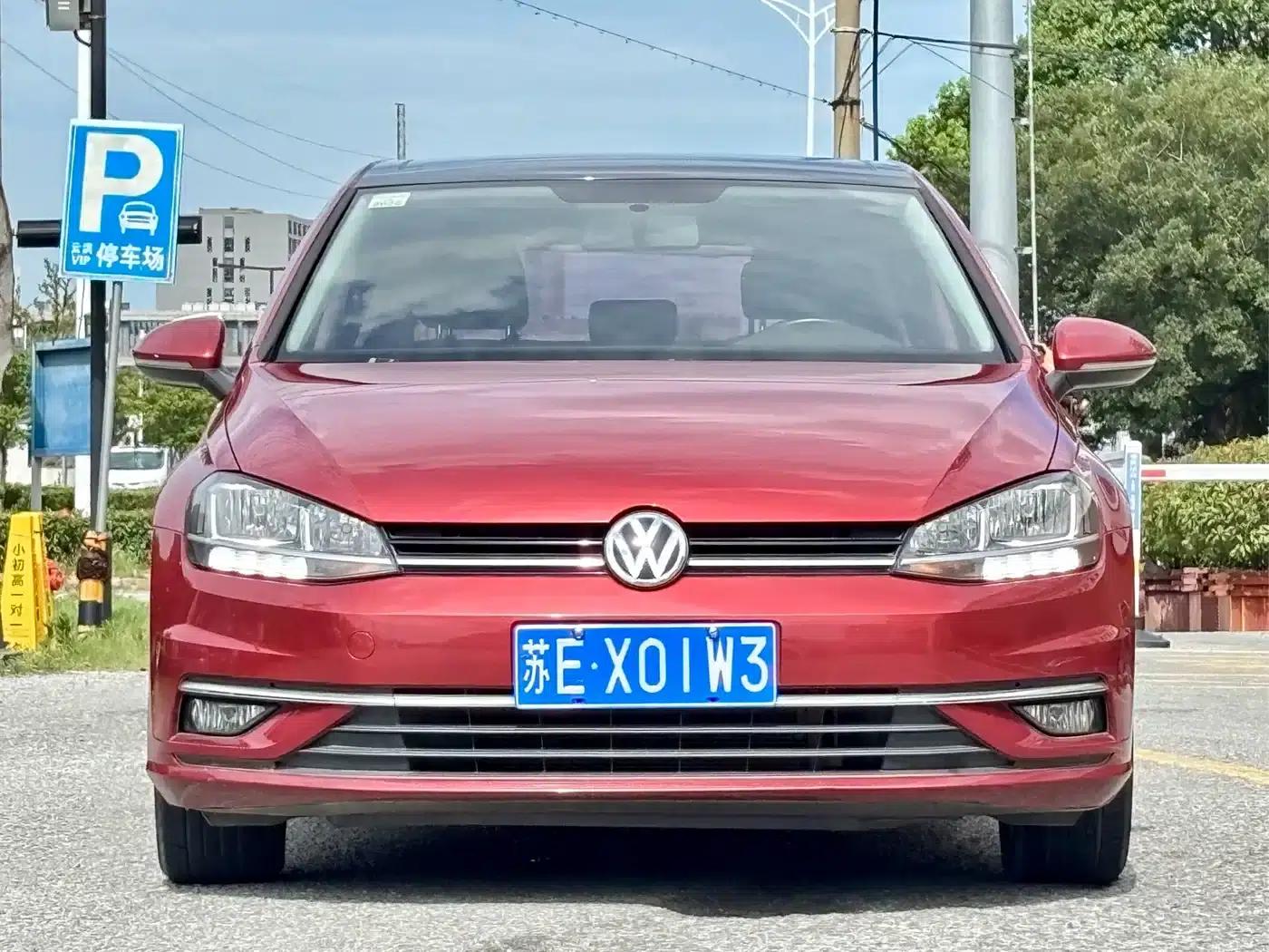 2018 Golf 1.6L Automatic Comfort — миниатюра 1