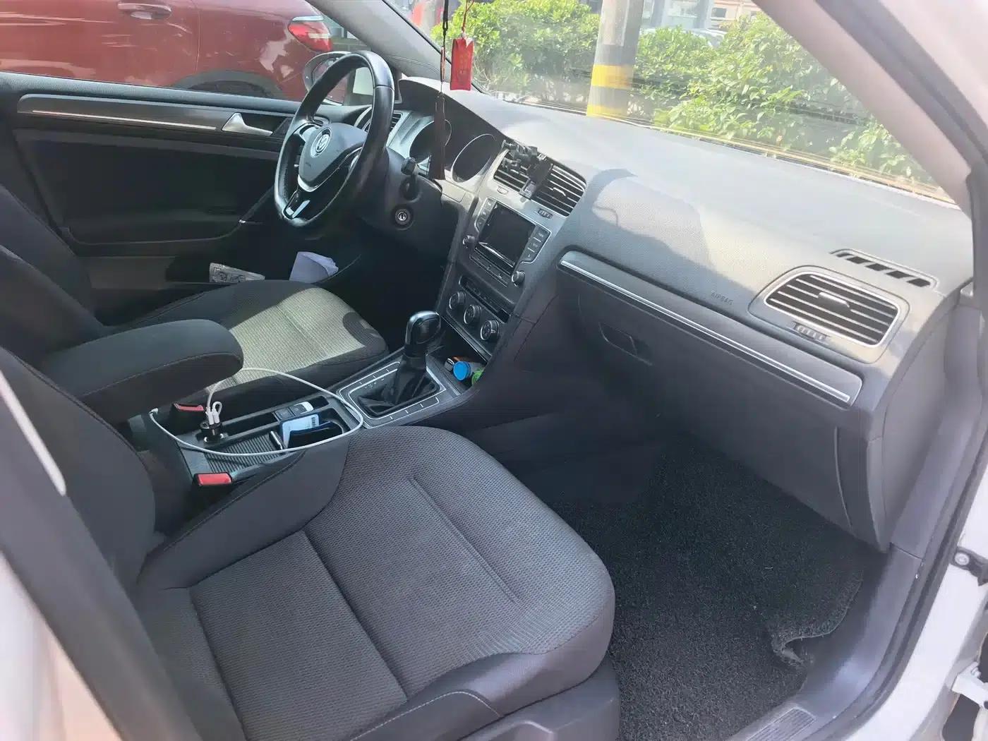 2016 Golf 1.6L Automatic Comfort — миниатюра 10