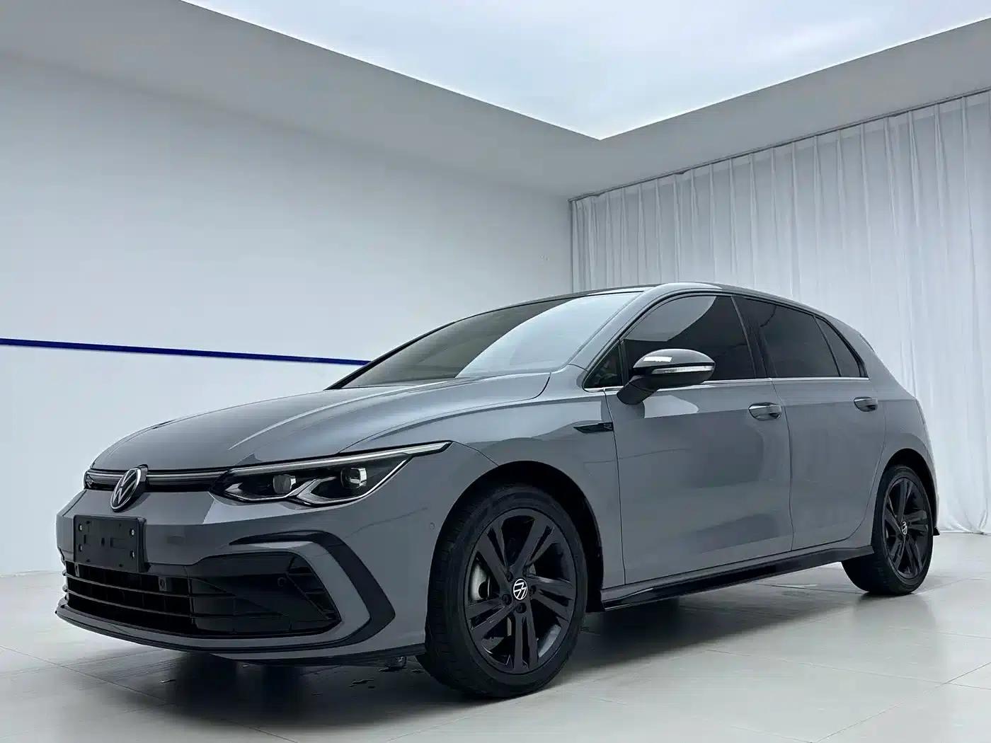 2023 Golf 280TSI DSG R-Line Lite — миниатюра 1