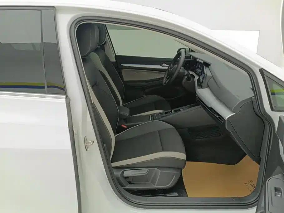 2023 Golf Facelift 280TSI DSG Pro — миниатюра 8
