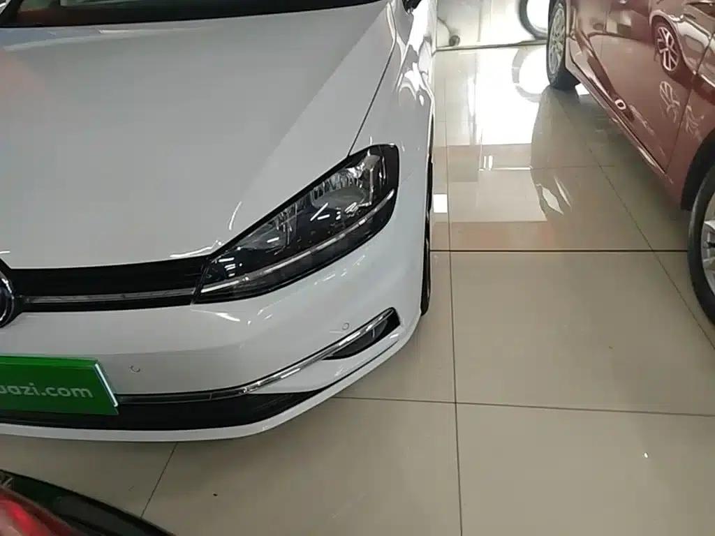 2018 Golf 230TSI Automatic Luxury — миниатюра 24
