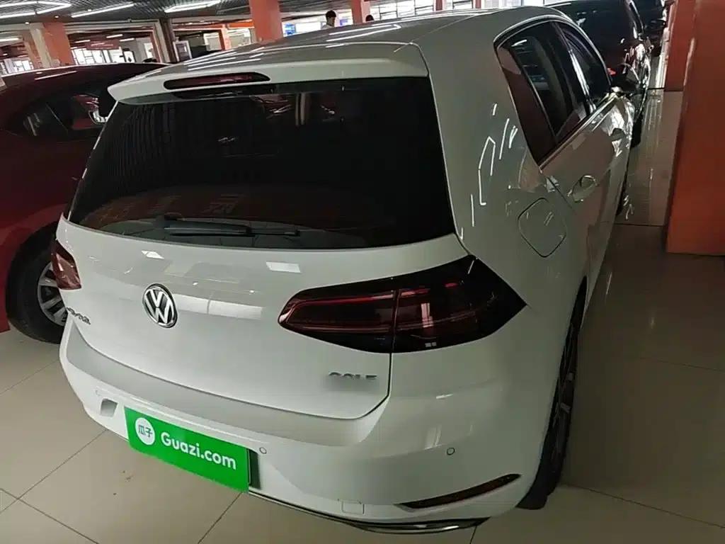 2018 Golf 230TSI Automatic Luxury — миниатюра 6