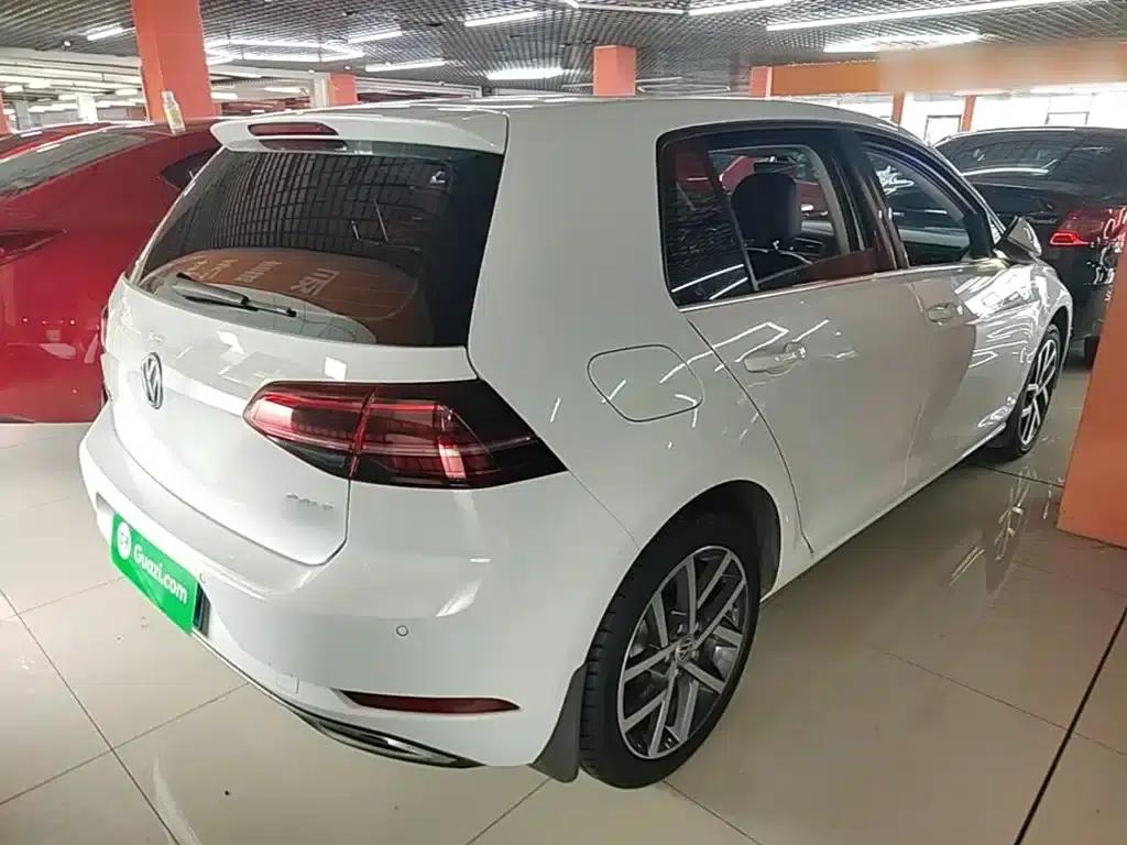 2018 Golf 230TSI Automatic Luxury — миниатюра 7