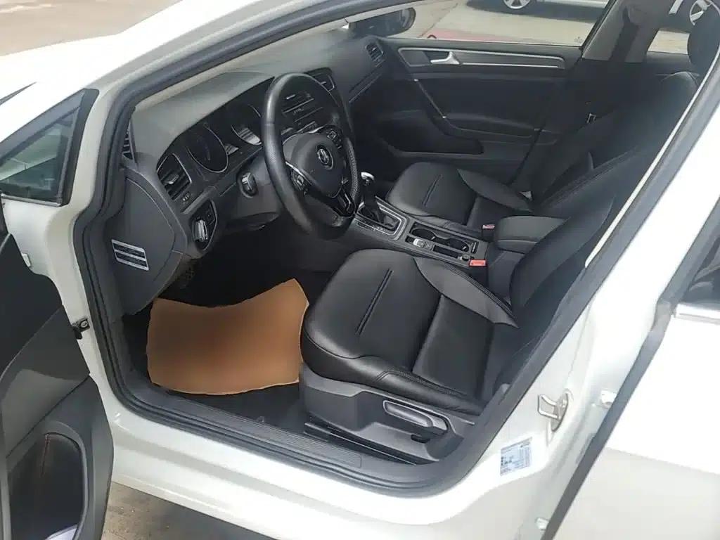 2016 Golf 230TSI Automatic Comfort — миниатюра 15