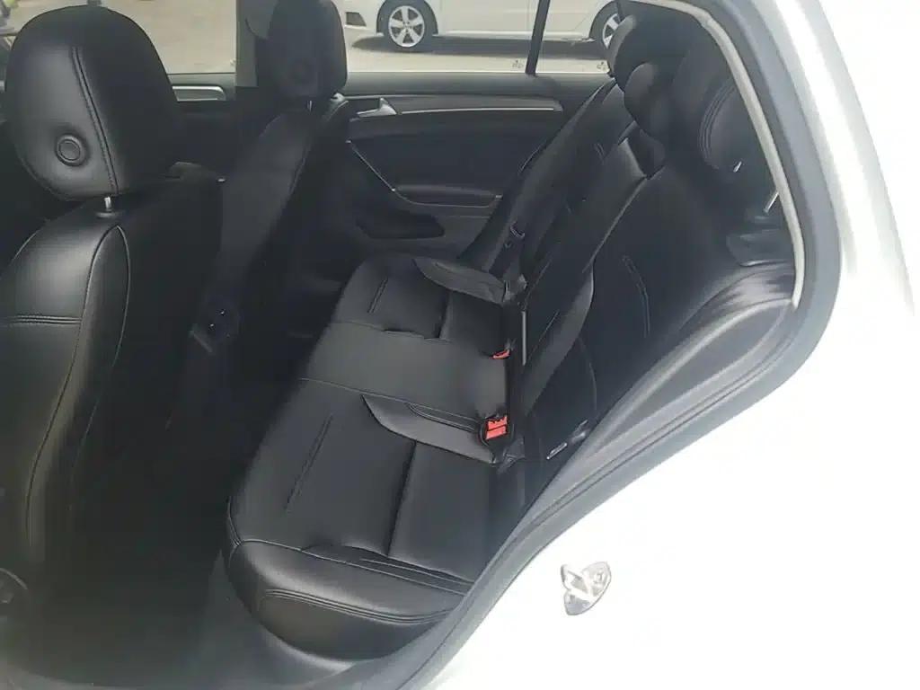 2016 Golf 230TSI Automatic Comfort — миниатюра 17