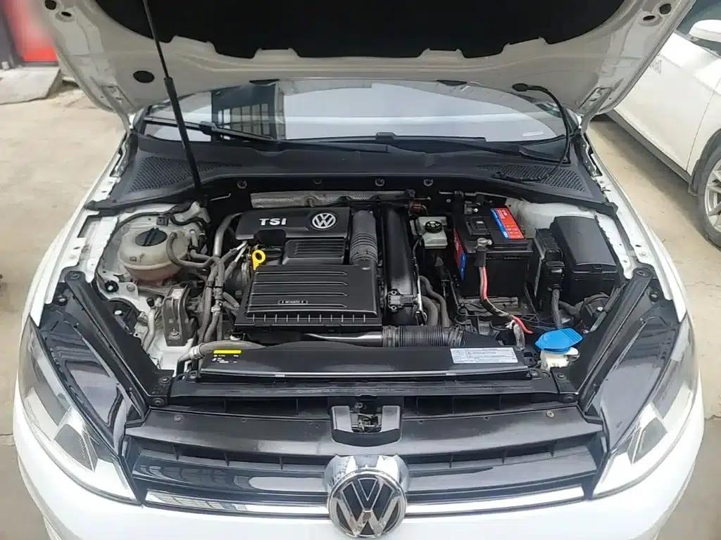 2016 Golf 230TSI Automatic Comfort — миниатюра 20