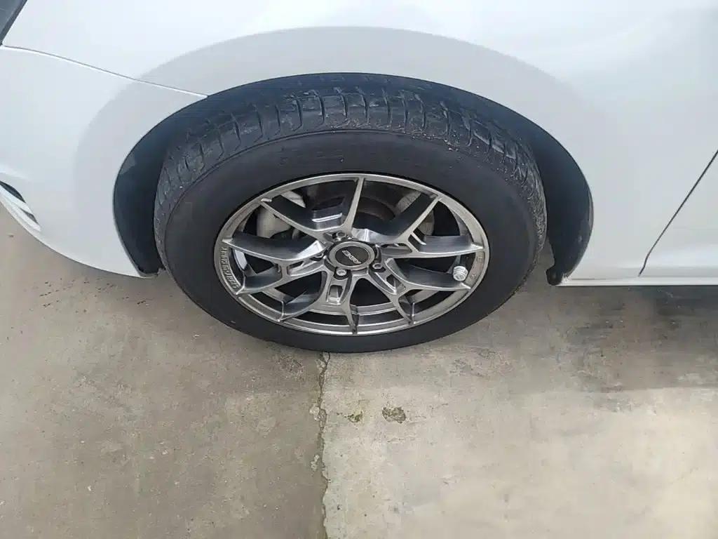 2016 Golf 230TSI Automatic Comfort — миниатюра 23