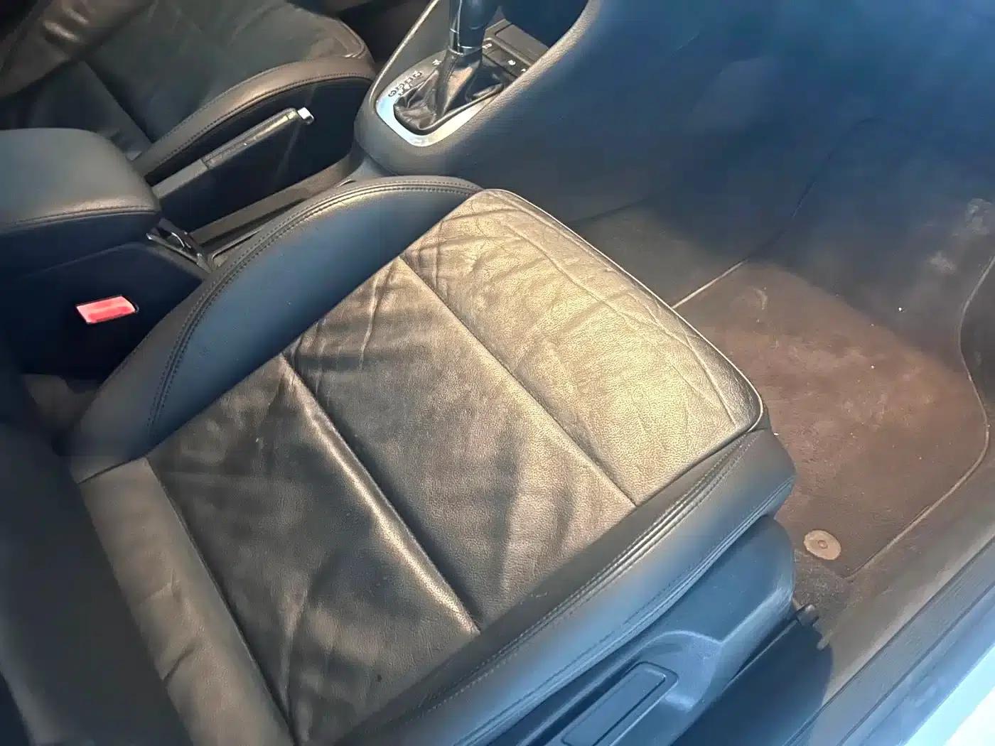 2012 Golf (Imported) 1.4TSI Luxury Convertible — миниатюра 7