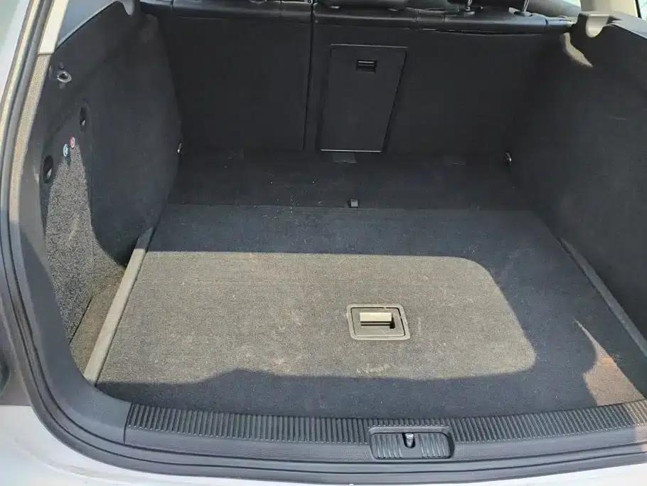 2011 Golf 1.4TSI Luxury Touring Edition (Imported) — миниатюра 4