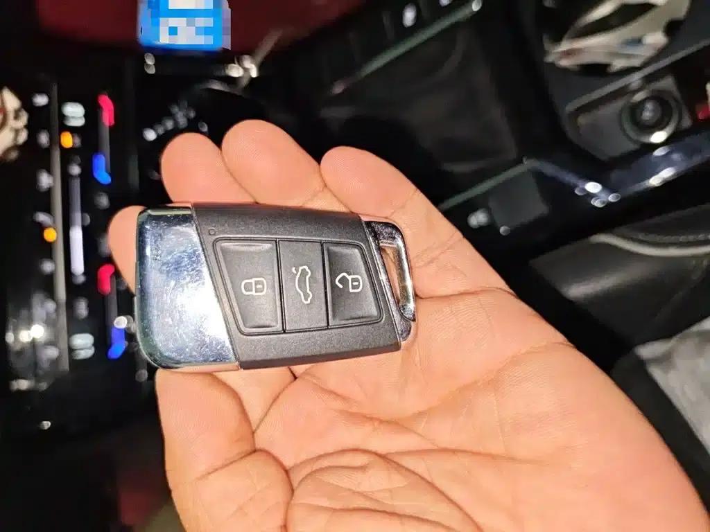 2022 Passat 330TSI Luxury Edition — миниатюра 12