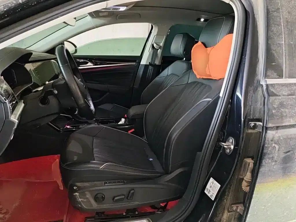 2022 Passat 330TSI Luxury Edition — миниатюра 8