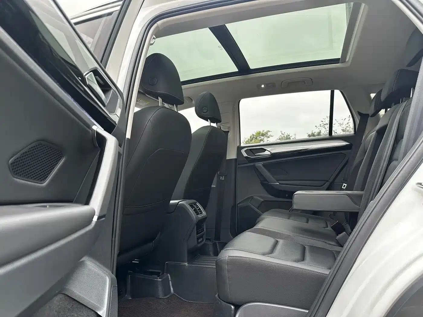 Tayron 2022 330TSI 2WD Luxury Intelligent Connected Edition Plus — миниатюра 7