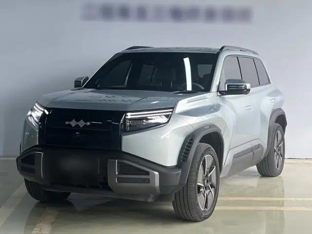 Formula Leopard Titanium 3 2025 501KM All-Wheel Drive Intelligent Driving Ultra Version