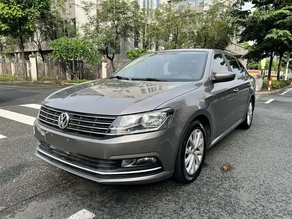 2015 Volkswagen Lavida 230TSI DSG Comfort Edition — миниатюра 1