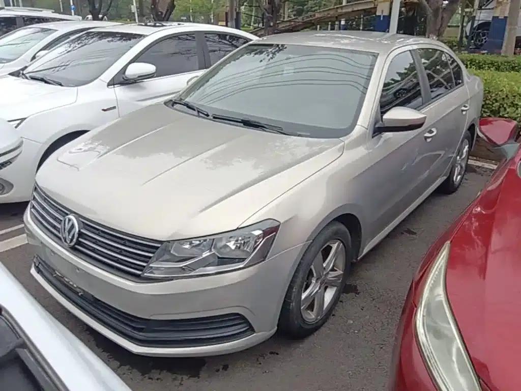 2017 Volkswagen Lavida 1.6L Automatic Fashion Edition — миниатюра 1
