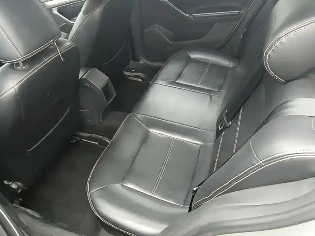 2017 Volkswagen Lavida 1.6L Automatic Fashion Edition — миниатюра 17