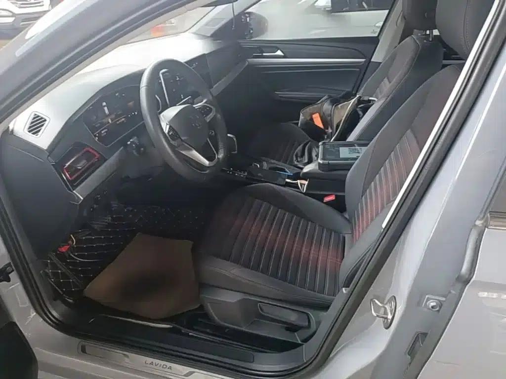2024 Volkswagen Lavida 300TSI DSG Starry Sky Edition — миниатюра 15