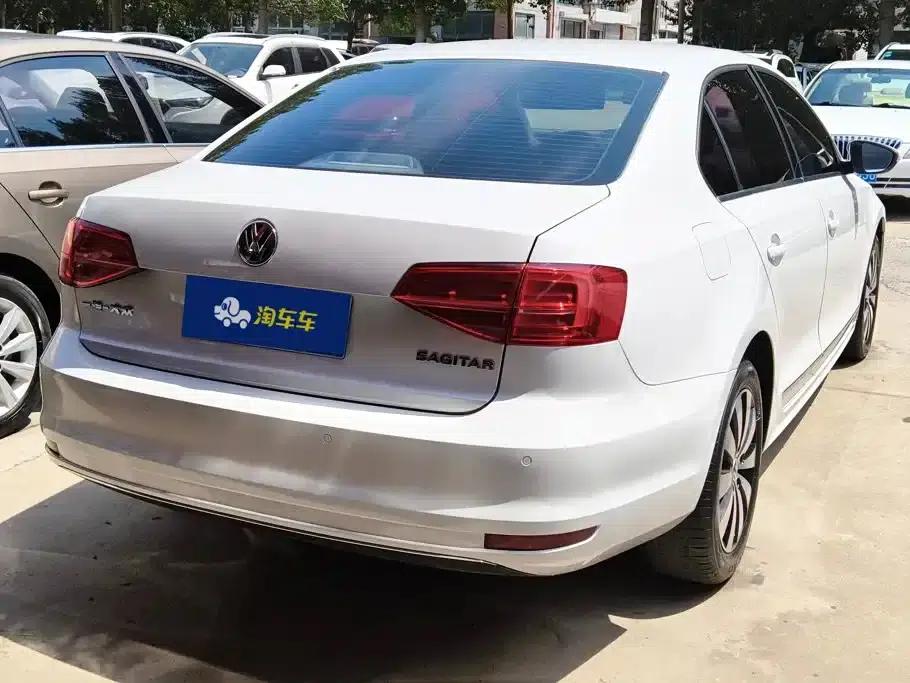 2017 Volkswagen Sagitar 1.6L Automatic Comfort Edition — миниатюра 3