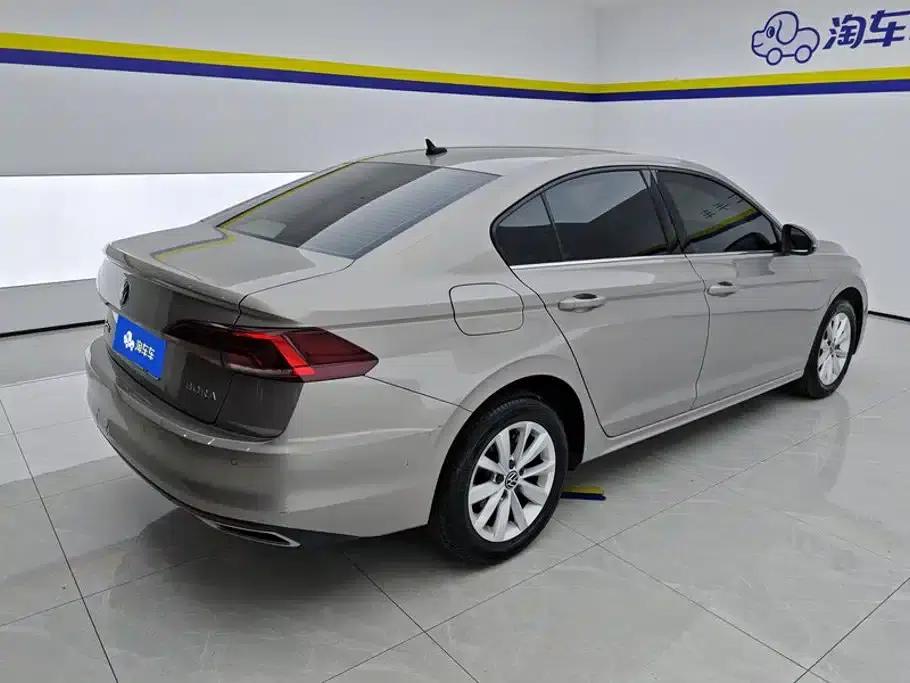 2021 Volkswagen Bora 1.5L Automatic Comfort Smart Connect Edition — миниатюра 3