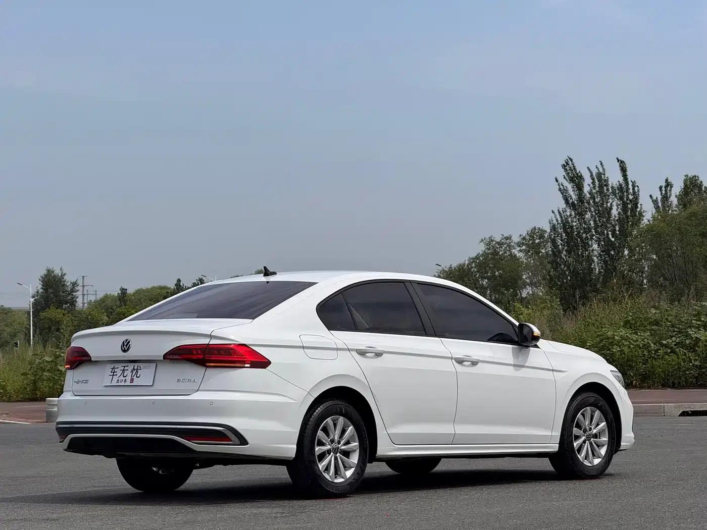 2023 Volkswagen Bora 1.5L Automatic Limited Edition — миниатюра 4