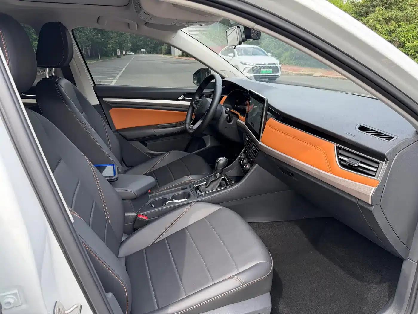 2023 Volkswagen Bora 200TSI DSG Yuexing PRO Edition — миниатюра 6