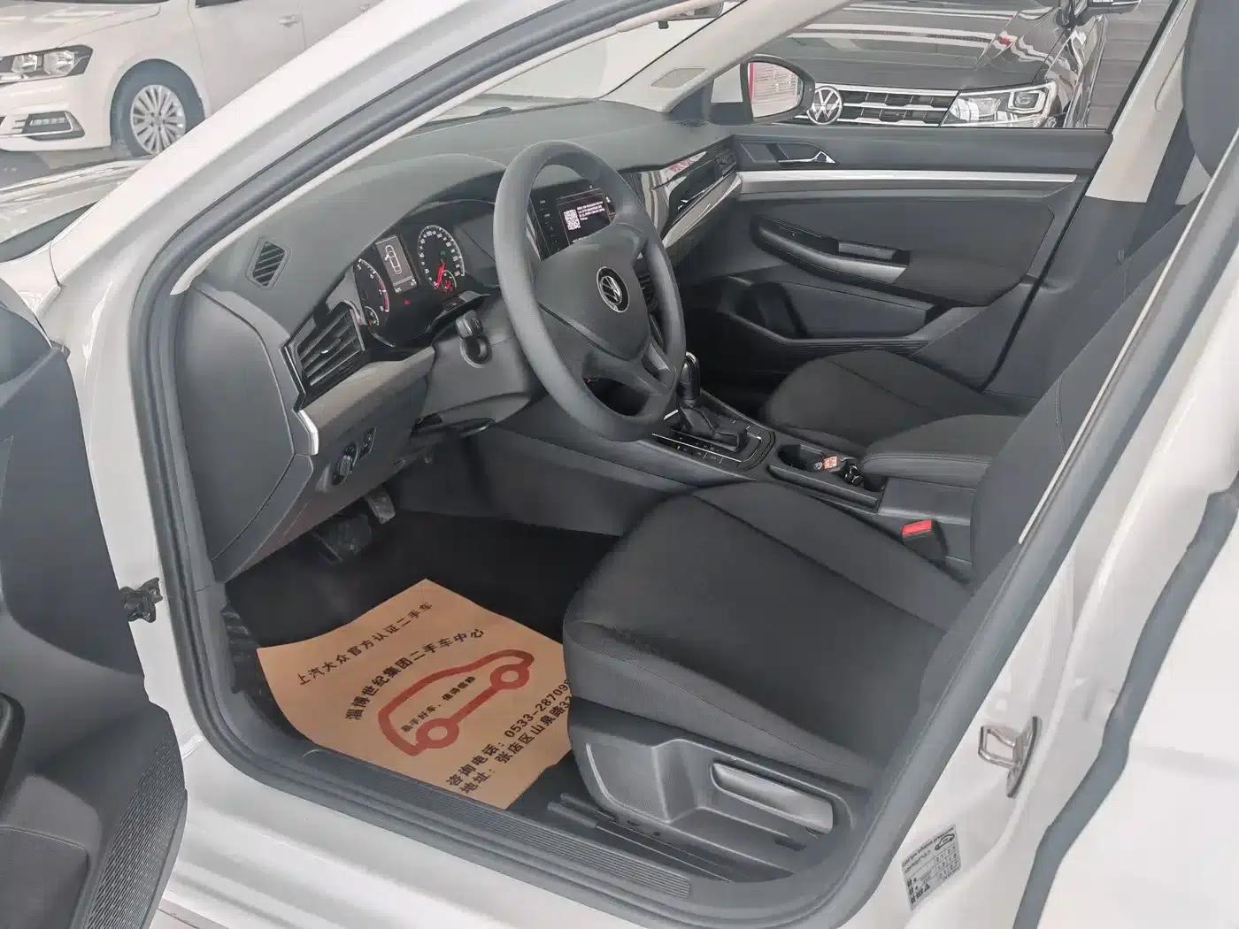 2021 Volkswagen Bora 1.5L Automatic Fashion Smart Edition — миниатюра 3