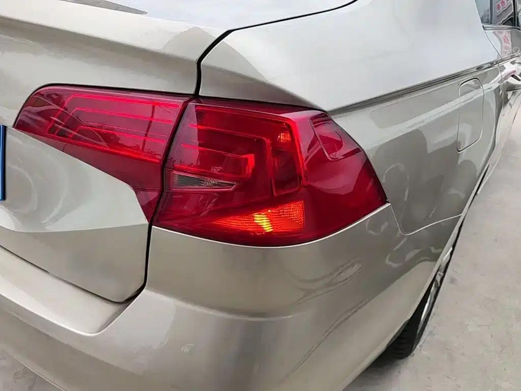 2016 Volkswagen Bora 230TSI DSG Comfort — миниатюра 8