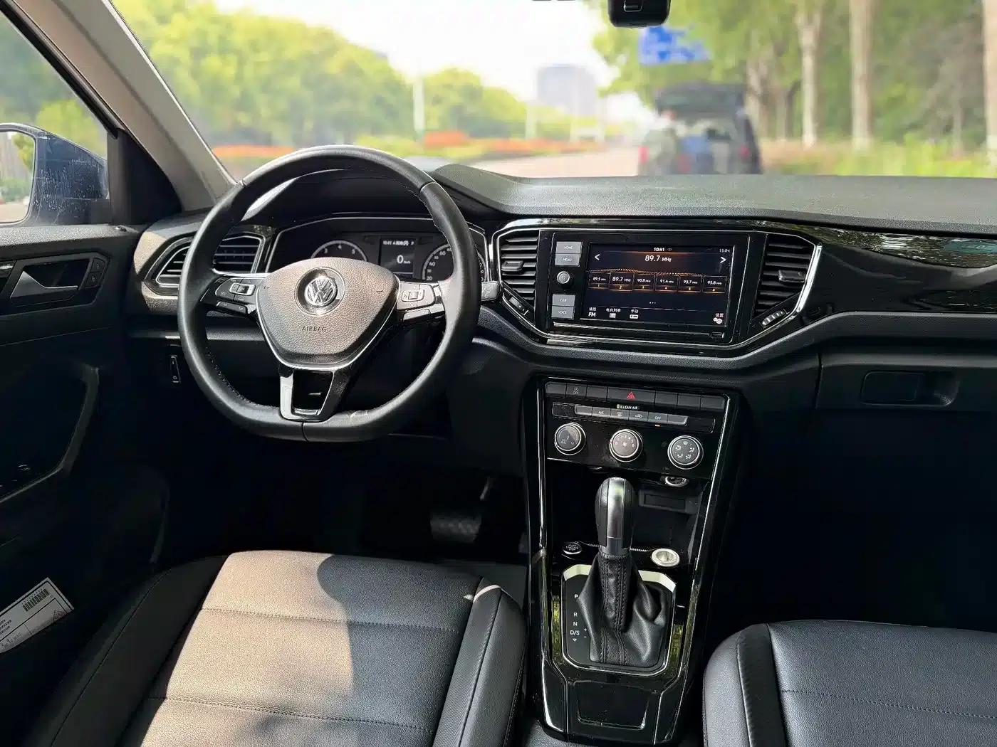 2019 T-ROC 280TSI DSG 2WD Comfort Model (National V Emission Standard) — миниатюра 11