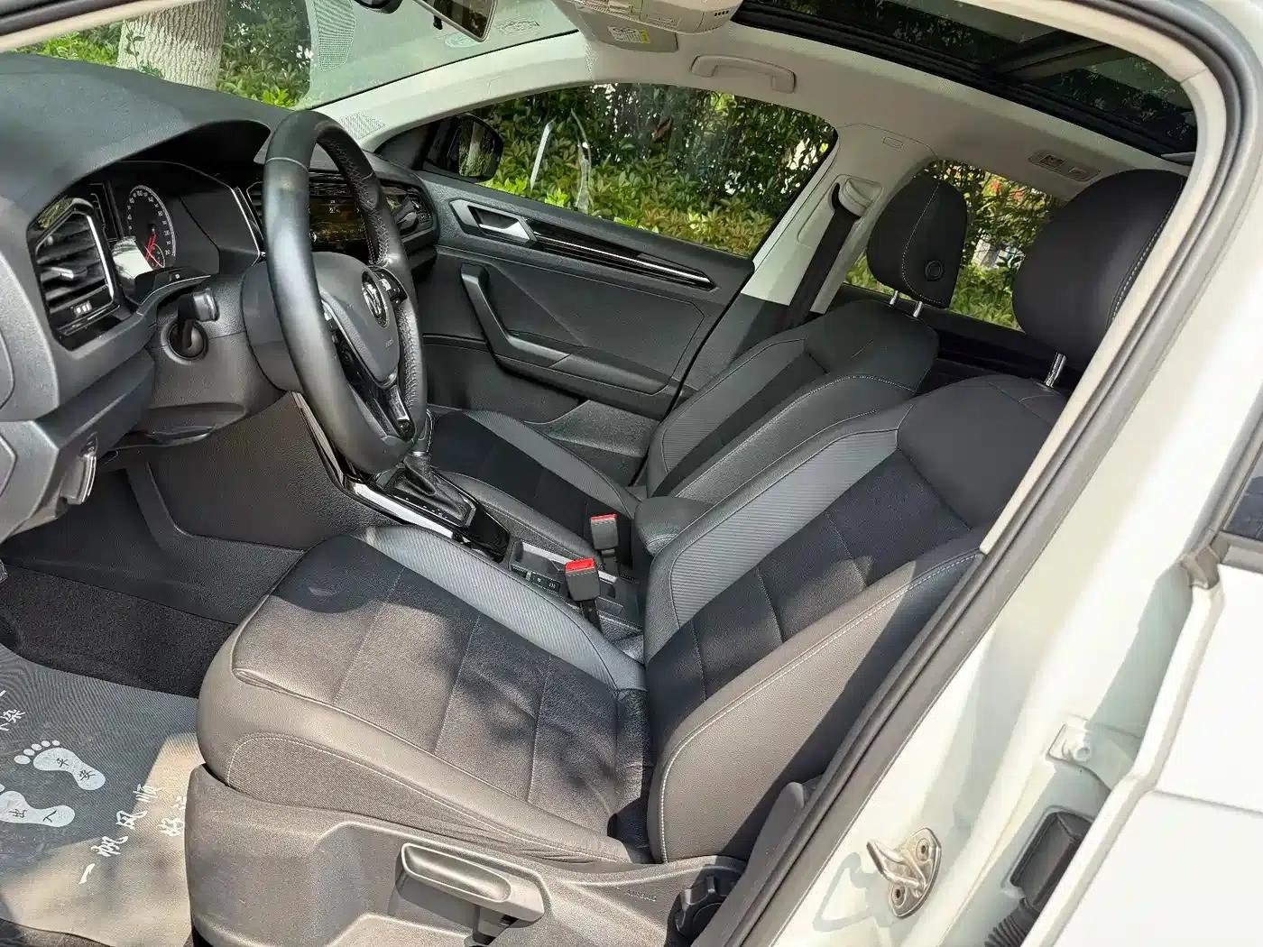 2019 T-ROC 280TSI DSG 2WD Comfort Model (National V Emission Standard) — миниатюра 8