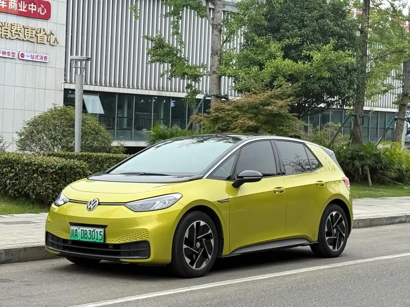 Volkswagen ID.3 2022 Active Pure Smart Edition — миниатюра 1