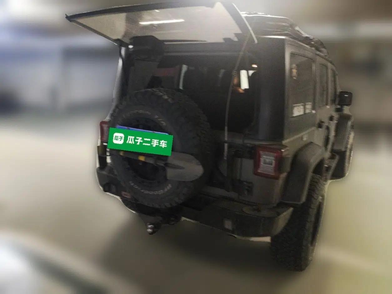 Jeep Wrangler 2017 3.6L Rubicon Four-Door Comfort Edition — миниатюра 6
