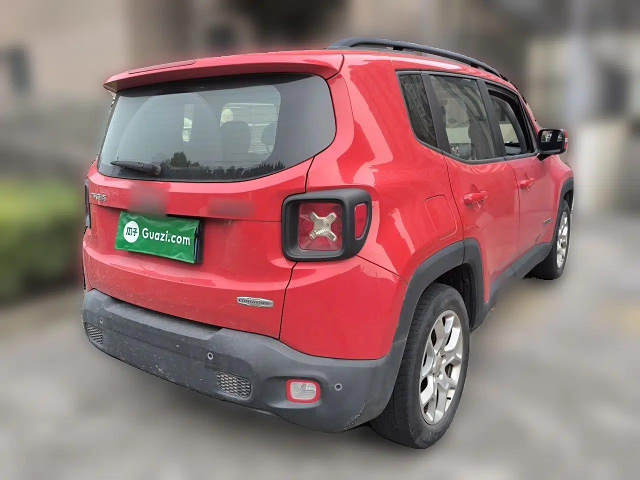 Jeep Renegade 2016 1.4T Automatic Jingneng Edition — миниатюра 6