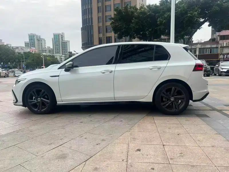 2023 Golf 280TSI DSG R-Line Lite — миниатюра 4