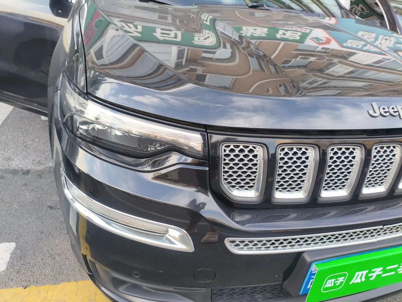 Jeep Grand Commander 2021 2.0T Four-Wheel Drive 80th Anniversary Edition — миниатюра 7