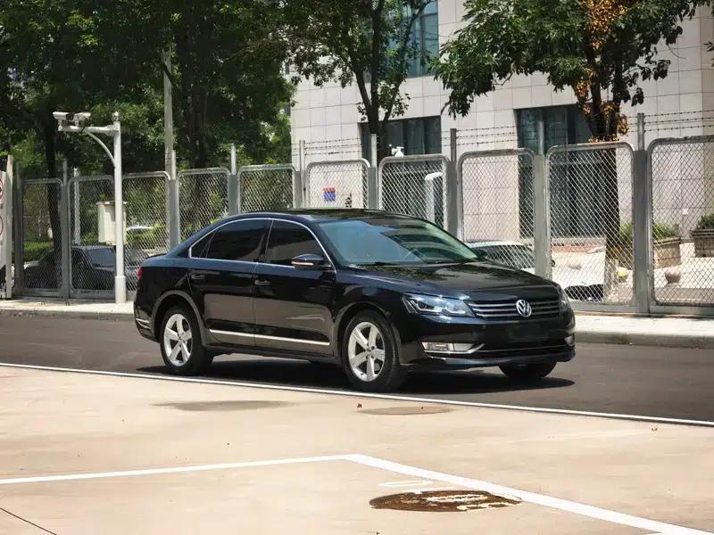 2014 Passat 1.8TSI DSG Royal Navigation Edition — миниатюра 3