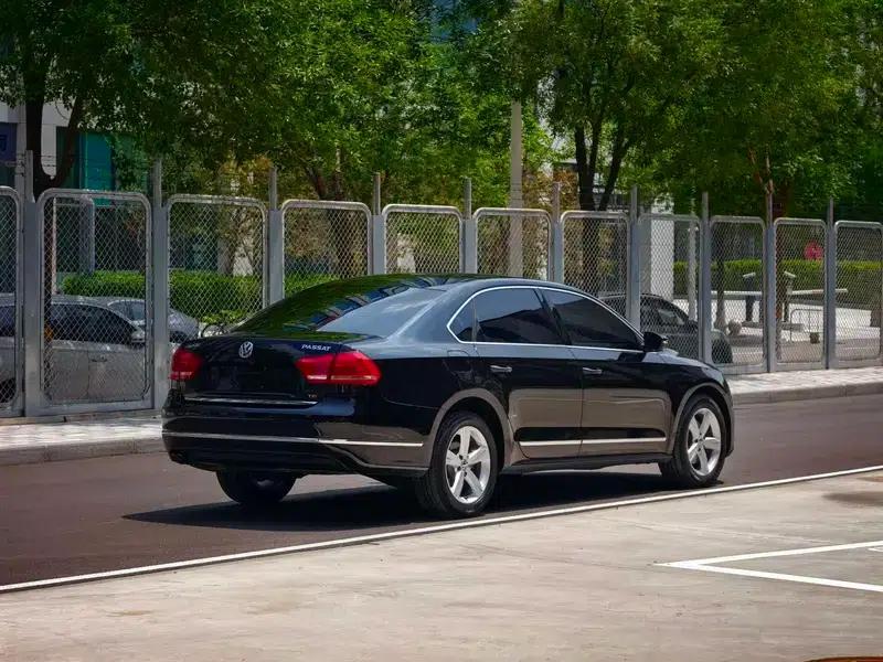 2014 Passat 1.8TSI DSG Royal Navigation Edition — миниатюра 6