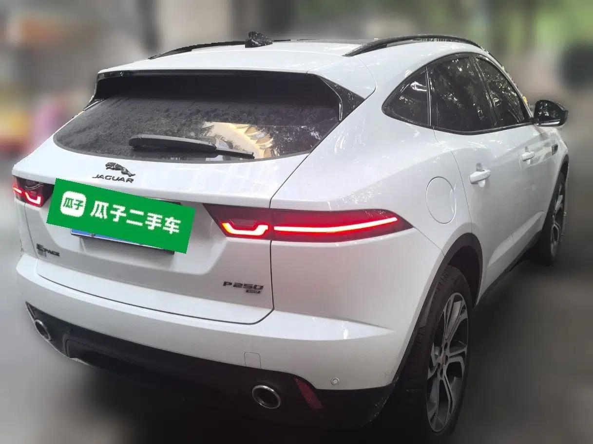 Jaguar E-PACE 2024 YAO Black Sport Edition R-DYNAMIC SE BLACK — миниатюра 6