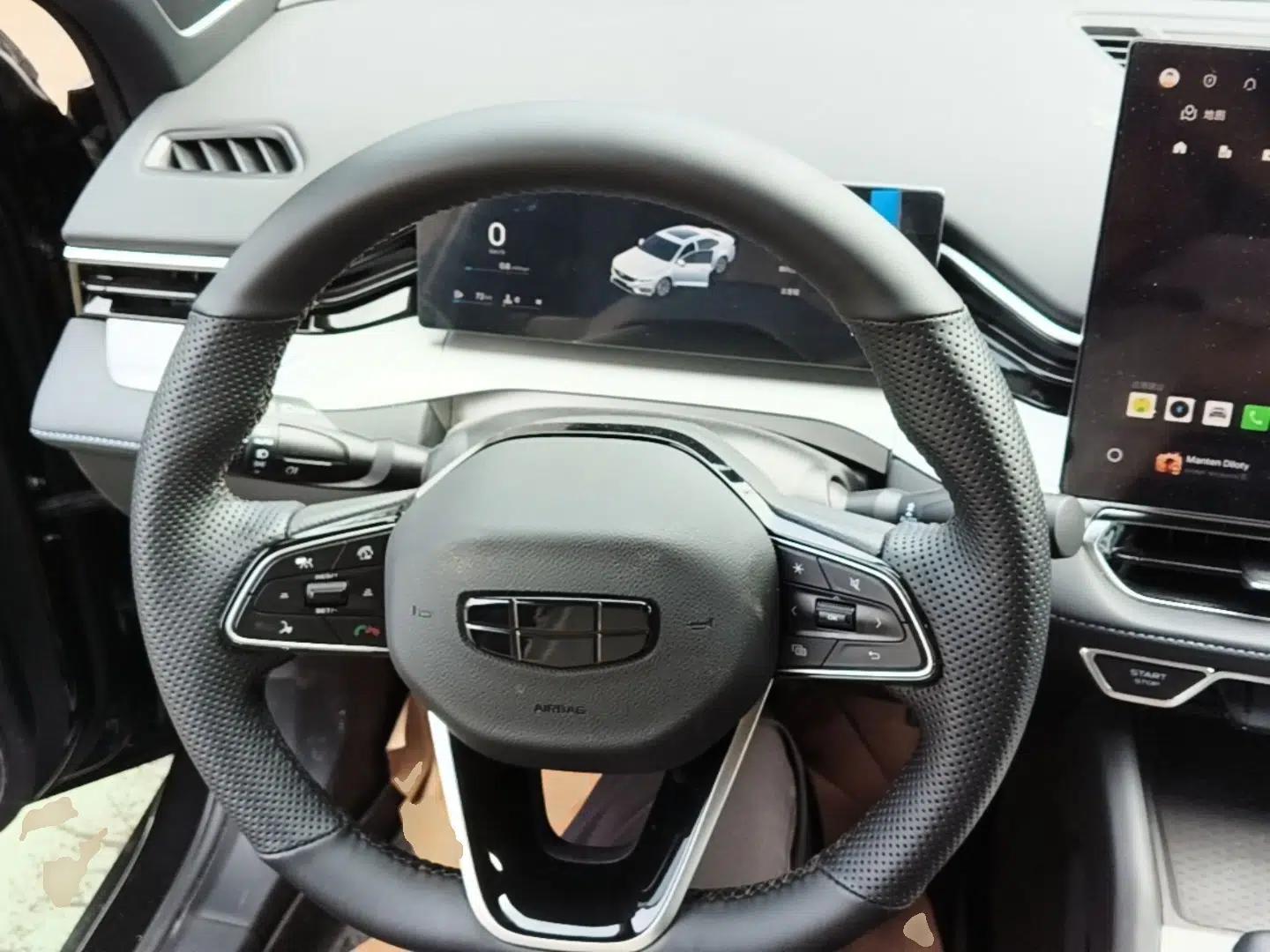 Geely Auto Preface 2025 Dongfang Yao 1.5TD Kunlun Edition — миниатюра 13