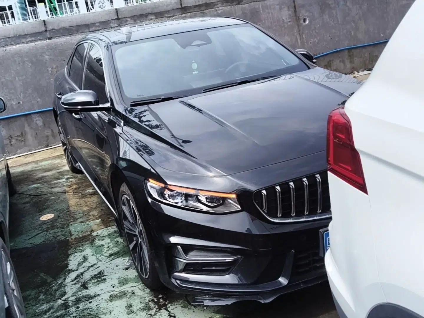 Geely Auto Preface 2025 Dongfang Yao 1.5TD Kunlun Edition — миниатюра 3